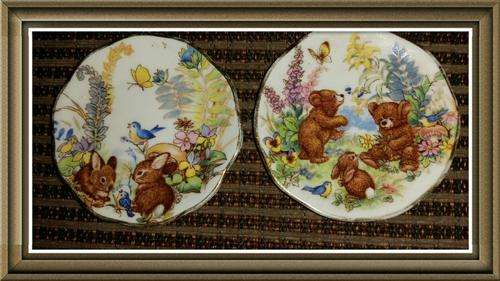 Collectable England Fine bone china 2 small plates